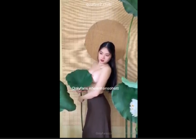 idol acc nhennhen nóng bỏng show hàng nuột nà